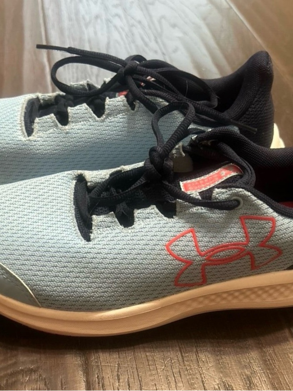 Girls Under Armour Shoes - Size 6.5Y